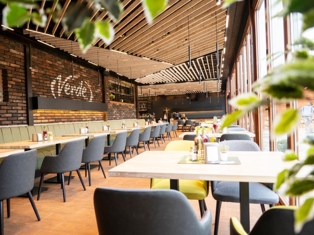 Hotel Elit Pernik Ngoại thất bức ảnh
