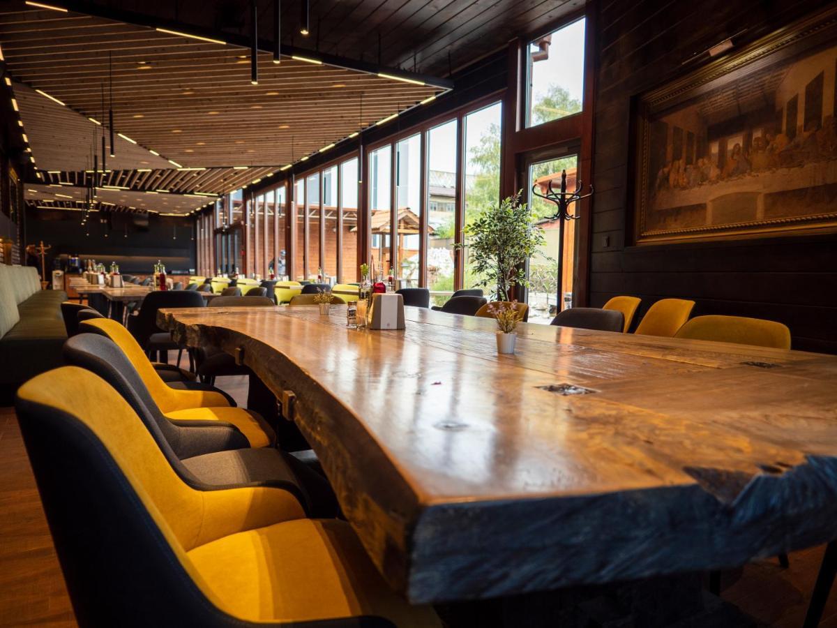 Hotel Elit Pernik Ngoại thất bức ảnh