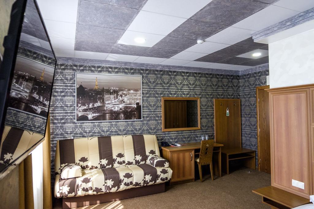 Hotel Elit Pernik Ngoại thất bức ảnh