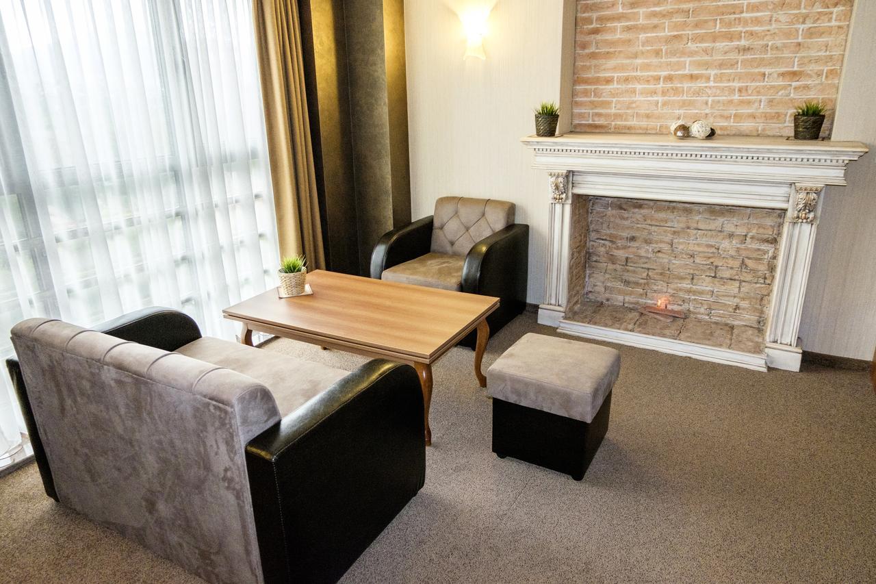 Hotel Elit Pernik Ngoại thất bức ảnh